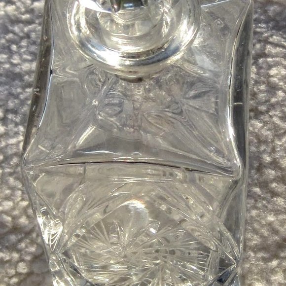 Eleanor by American Cut crystal glass decanter